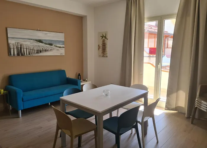 住宿加早餐酒店 Al Quadrato 斯卡莱阿